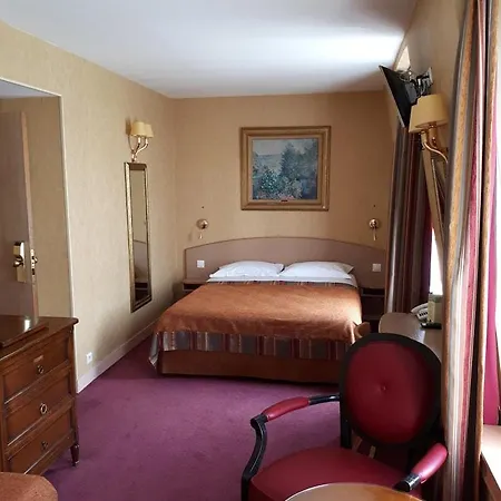Transcontinental Hotel