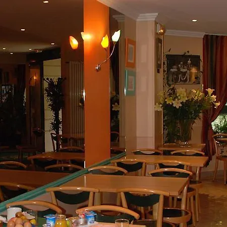 Hotel Transcontinental 2*