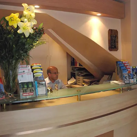 Transcontinental Hotel 2*