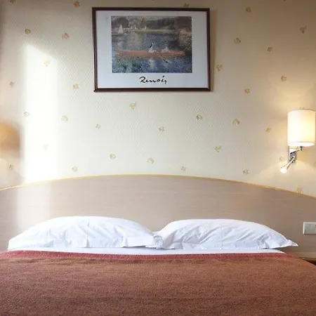 Transcontinental Hotel 2*