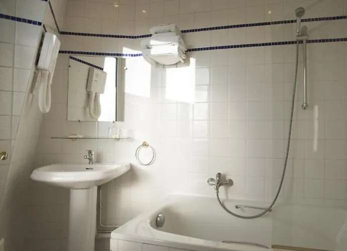 Otel Transcontinental Paris