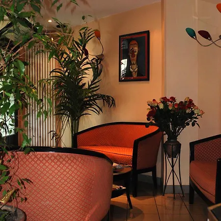 Transcontinental 2* Paříž