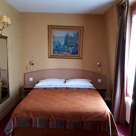 Transcontinental Hotel Parigi