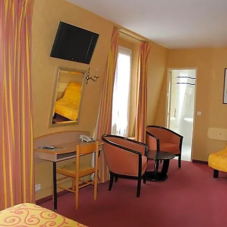 Transcontinental Hotel Parigi