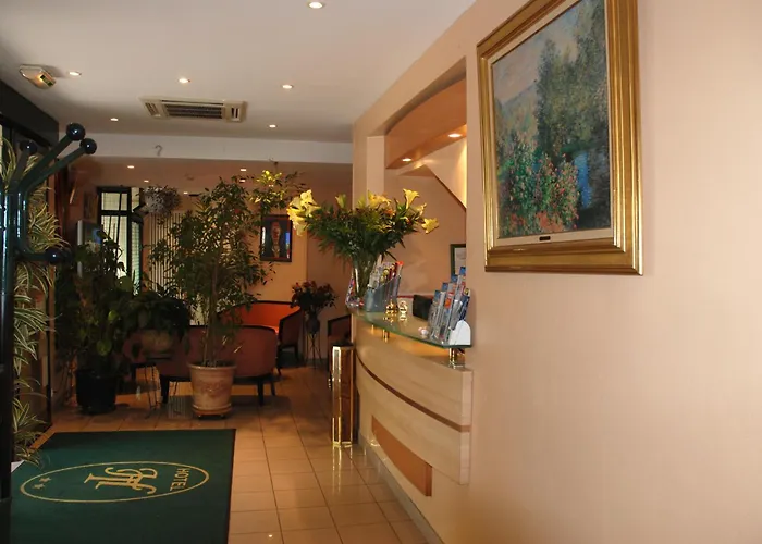 Hotel Transcontinental