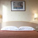 Transcontinental Hotel 2*